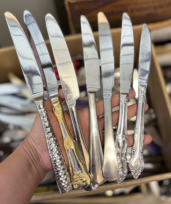 Table Knives - related image